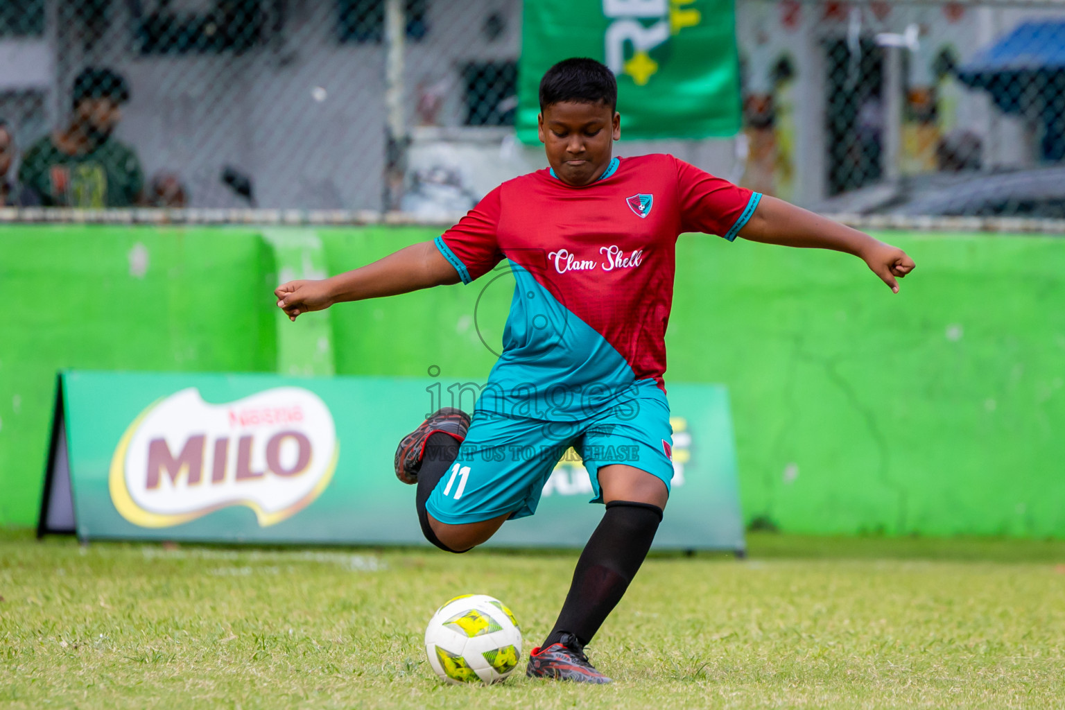 Day 1 of MILO Academy Championship 2025 (U-12) was held at Henveiru Stadium in Male', Maldives on Thursday, 1st May 2025. Photos: Nausham Waheed / images.mv
