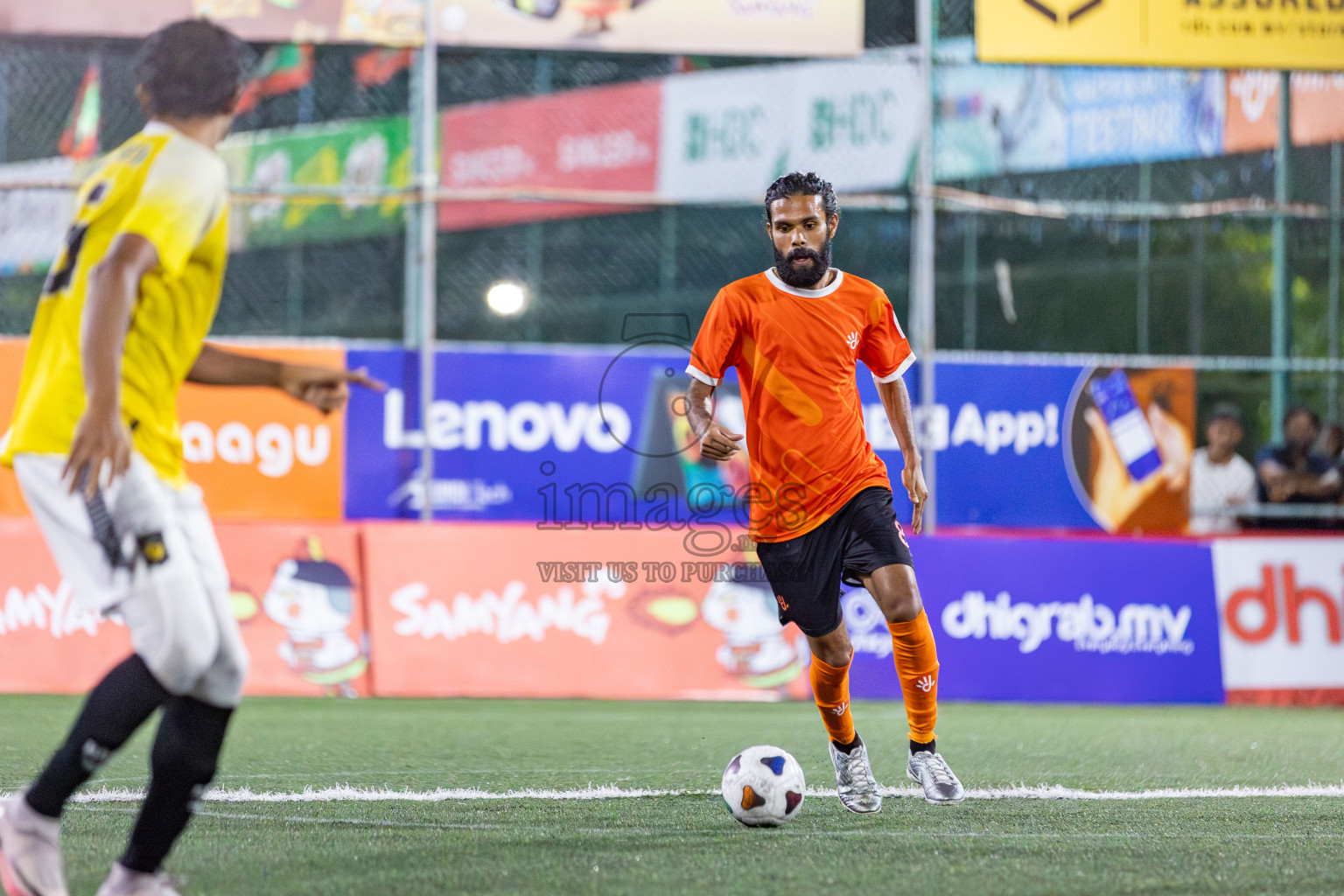 Dhiraagu vs RRC in Quarter Finals of Club Maldives Cup 2024 held in Rehendi Futsal Ground, Hulhumale', Maldives on Friday, 11th October 2024. 
Photos: Ismail Thoriq / images.mv