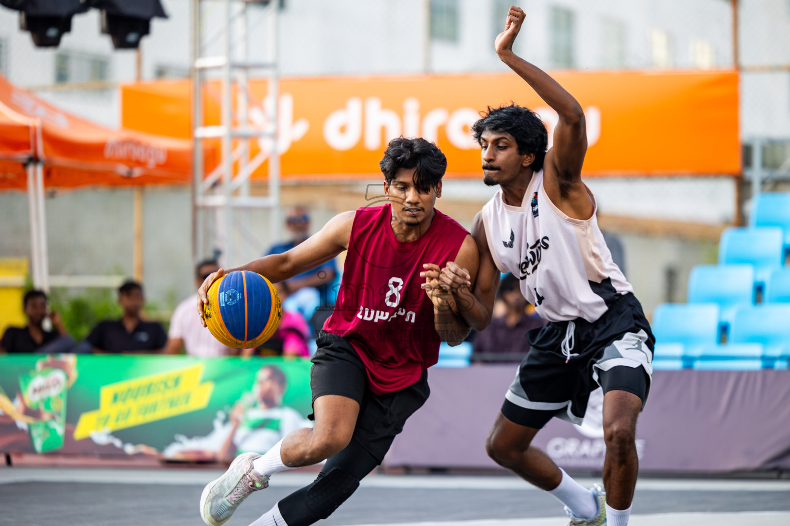 Day 5 of MILO Ramadan 3x3 Challenge 2024 was held in Ekuveni Outdoor Basketball Court at Male', Maldives on Saturday, 16th March 2024.
Photos: Mohamed Mahfooz Moosa / images.mv