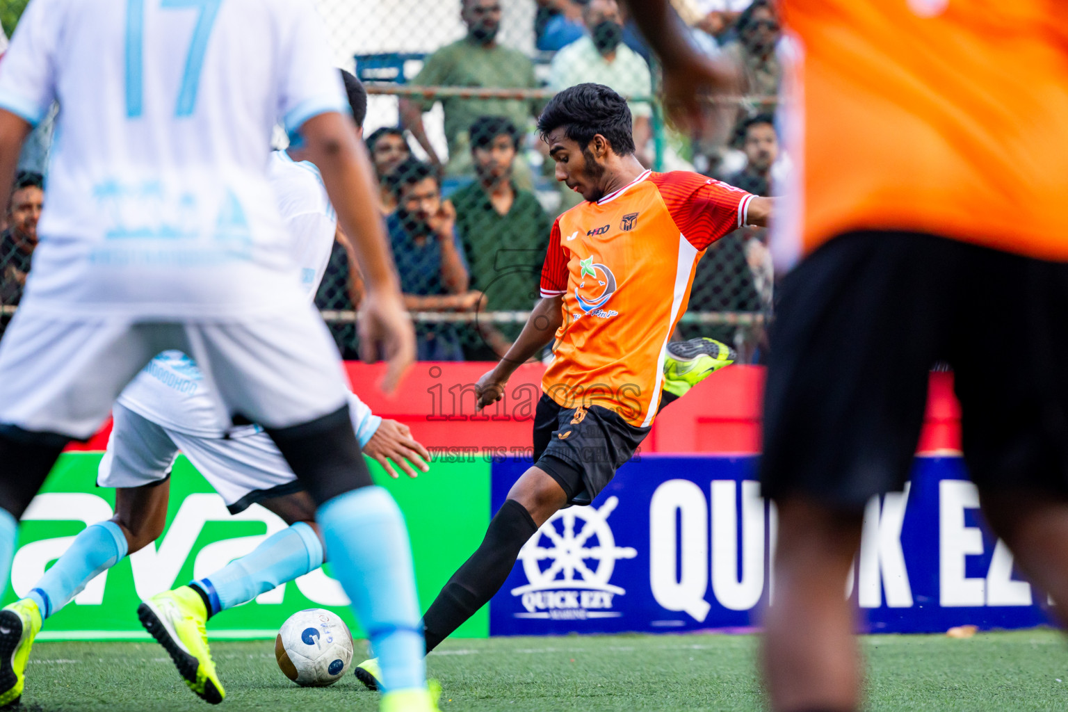 Th Kandoodhoo vs Th Hirilandhoo in Day 14 of Golden Futsal Challenge 2025 was held on Saturday, 18th January 2025, in Hulhumale', Maldives. Photos: Nausham Waheed / images.mv