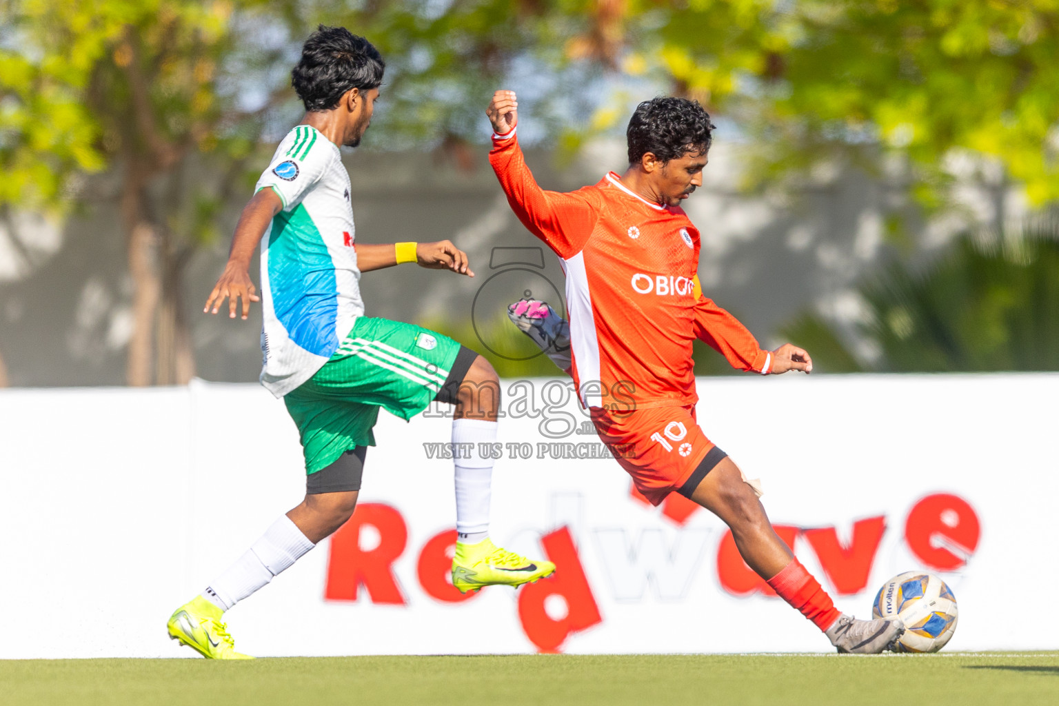 Huss Songun Football Team vs CC Sports Club in Day 2 of Eydhafushi Cup 2025 held in Eydhafushi Football Stadium at B. Eydhafushi, Maldives on Saturday, 6th September 2025. Photos: Mohamed Mahfouz Moosa / images.mv