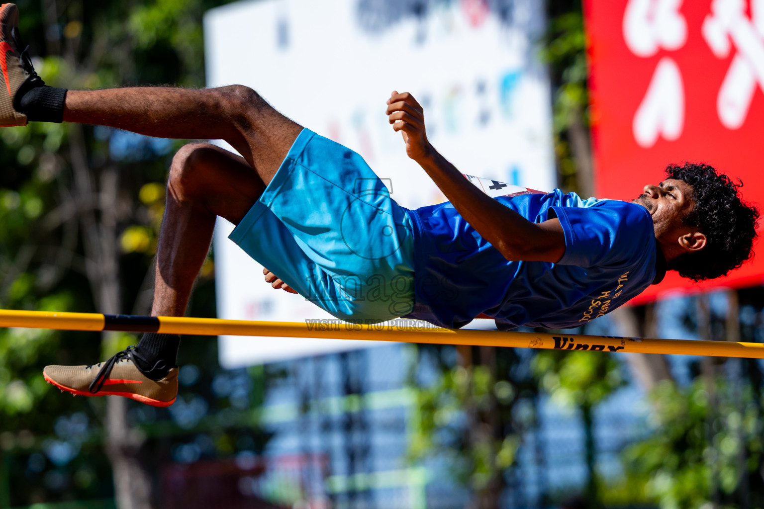 Day 1 of Inter-school Athletics Championship 2025 held in Ekuveni Synthetic Track, Male', Maldives on Monday, 06th October 2025. Photos by: Nausham Waheed / Images.mv