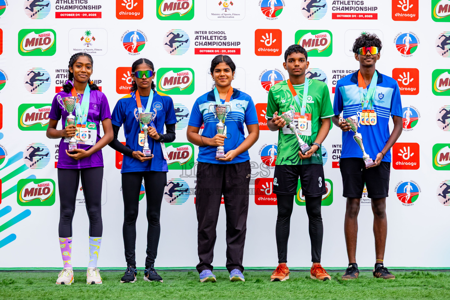 Day 6 of Inter-school Athletics Championship 2025 held in Ekuveni Synthetic Track, Male', Maldives on Sunday, 12th October 2025. Photos by: Nausham Waheed / Images.mv