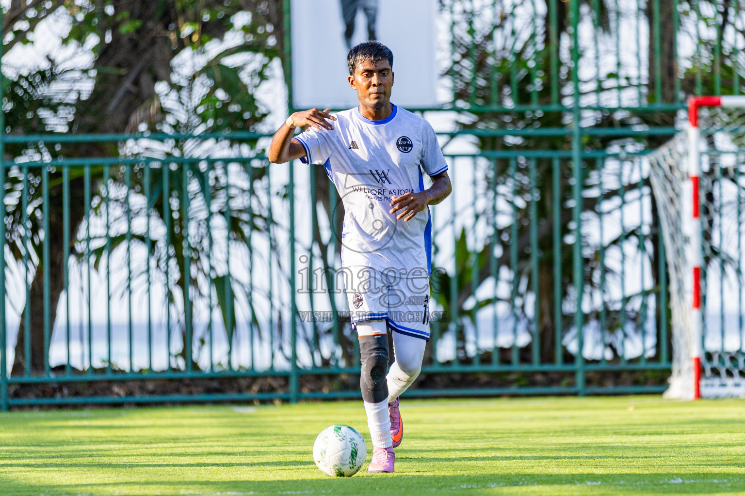 Waldorf Astoria vs Jumeirah Olhaheli in Resort Super League 2025 was held on Tuesday, 28th October 2025 in Jumeirah Olhaheli Island Maldives, Photos: Areef Adam / images.mv