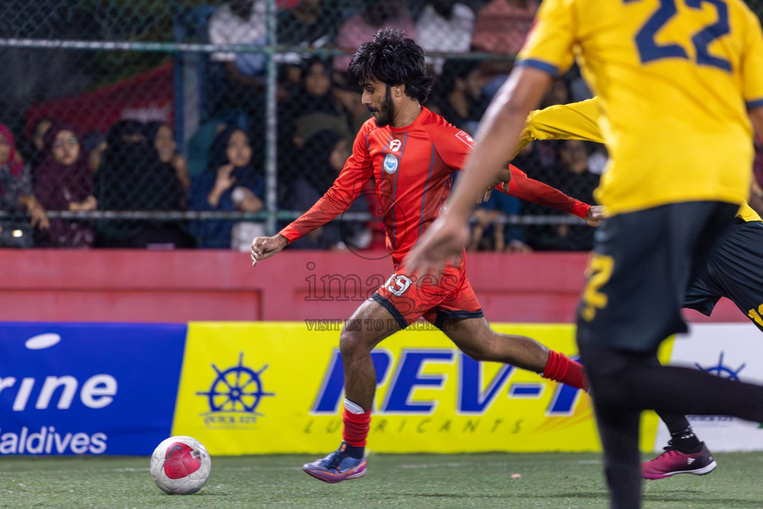 N Velidhoo vs N Maafaru in Day 18 of Golden Futsal Challenge 2024 was held on Thursday, 1st February 2024, in Hulhumale', Maldives Photos: Mohamed Mahfooz Moosa, / images.mv