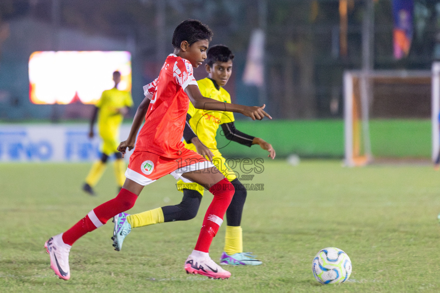 Maziya vs Hurriya (U12) in Day 4 of Dhivehi Youth League 2024 held at Henveiru Stadium on Thursday, 28th November 2024. Photos: Shuu Abdul Sattar/ Images.mv