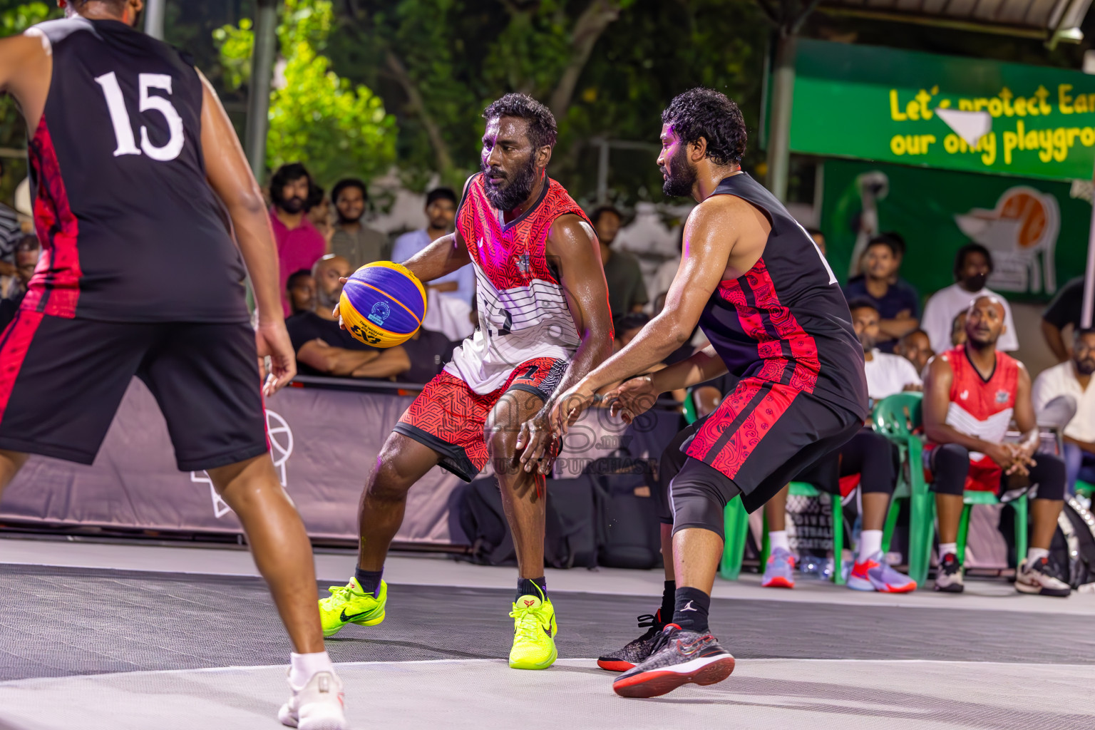 Final Day of MILO Ramadan 3x3 Challenge 2024 was held in Ekuveni Outdoor Basketball Court at Male', Maldives on Tuesday, 19th March 2024.
Photos: Ismail Thoriq / images.mv