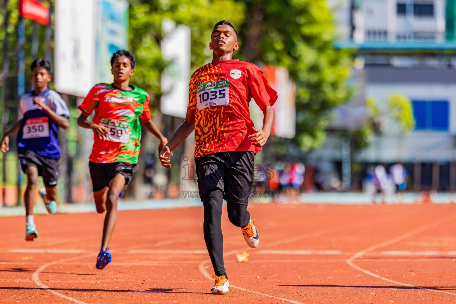 Day 1 of Inter-school Athletics Championship 2025 held in Ekuveni Synthetic Track, Male', Maldives on Monday, 06th October 2025. Photos by: Areef Adam  / Images.mv