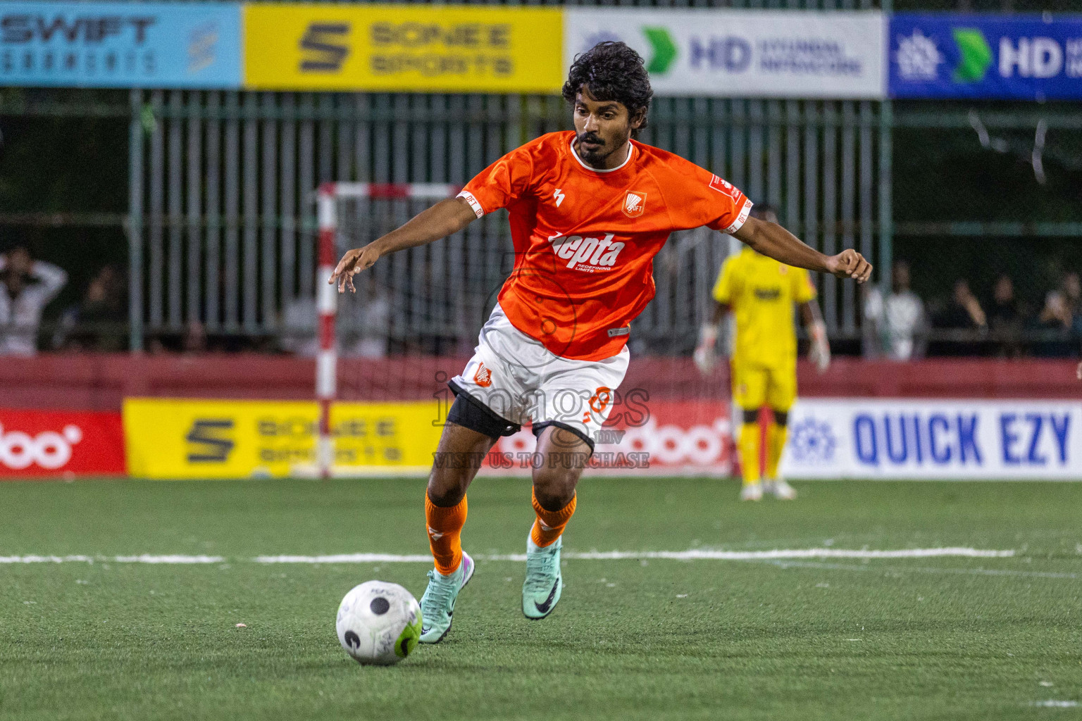 L Maabaidhoo  vs L Dhanbidhoo in Day 3 of Golden Futsal Challenge 2024 was held on Wednesday, 17th January 2024, in Hulhumale', Maldives Photos: Nausham Waheed / images.mv