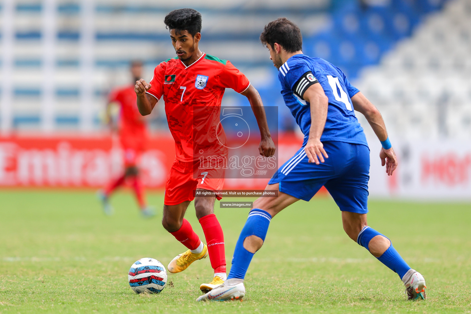 Kuwait vs Bangladesh in the Semi-final of SAFF Championship 2023 held in Sree Kanteerava Stadium, Bengaluru, India, on Saturday, 1st July 2023. Photos: Nausham Waheed, Hassan Simah / images.mv