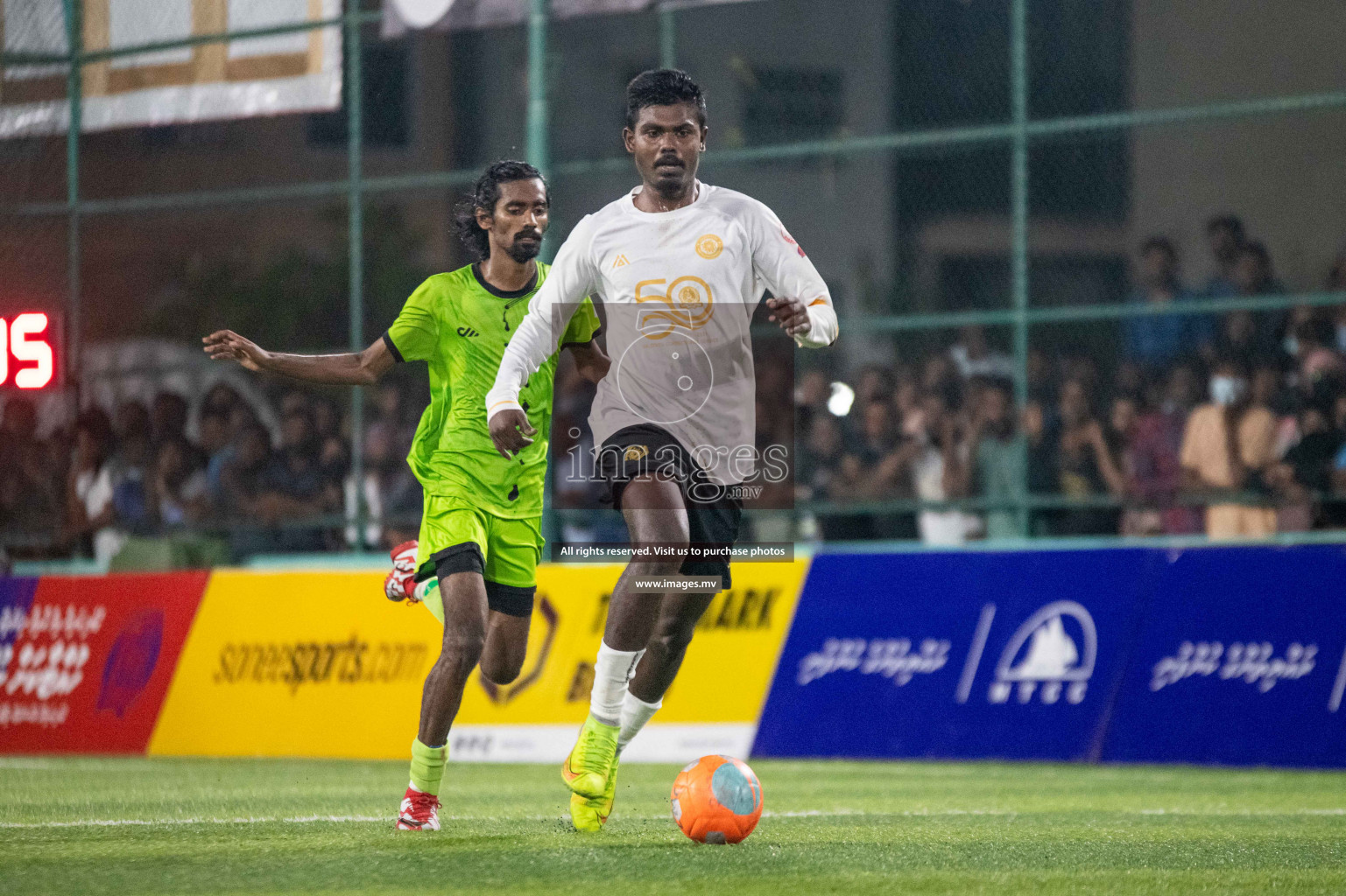 Team FSM Vs Prisons Club in the Semi Finals of Club Maldives 2021 held in Hulhumale, Maldives on 15 December 2021. Photos: Shuu Abdul Sattar / images.mv