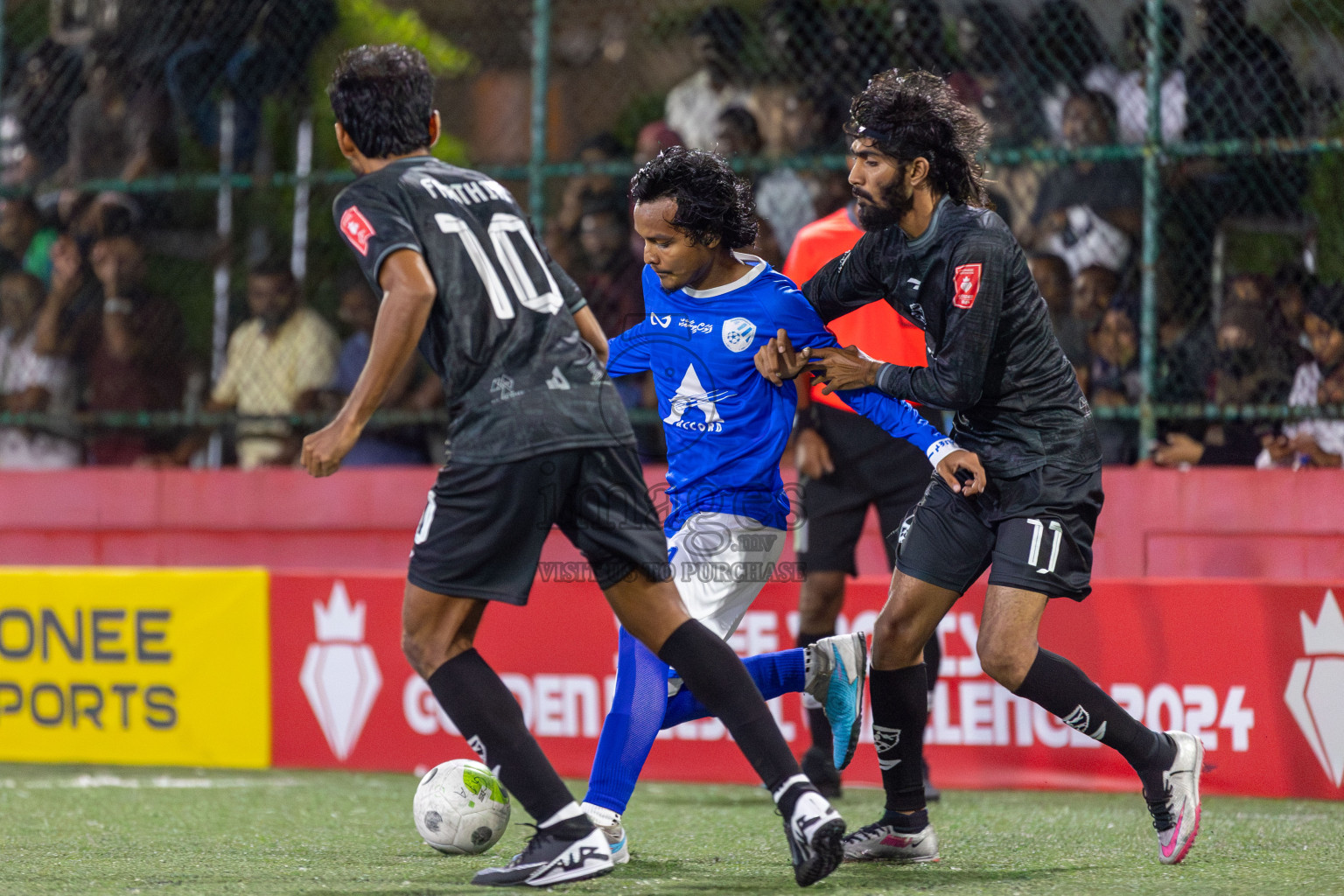 R Inguraidhoo vs R Hulhudhuffaaru in Day 6 of Golden Futsal Challenge 2024 was held on Saturday, 20th January 2024, in Hulhumale', Maldives Photos: Mohamed Mahfooz Moosa / images.mv