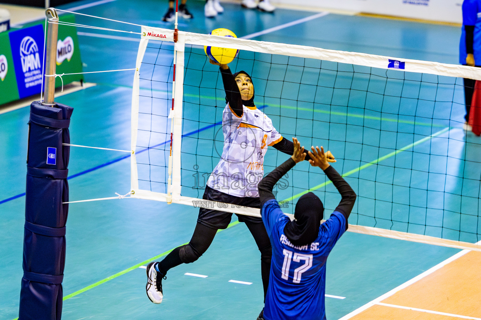 Asdhiqa Sports Club vs Flexor Sports Club in Day 5 of Women's Division of VAM Cup 2025 held in Male', Maldives on Sunday, 13th April 2025 at Social Center Indoor Hall Photos By: Nausham Waheed / images.mv