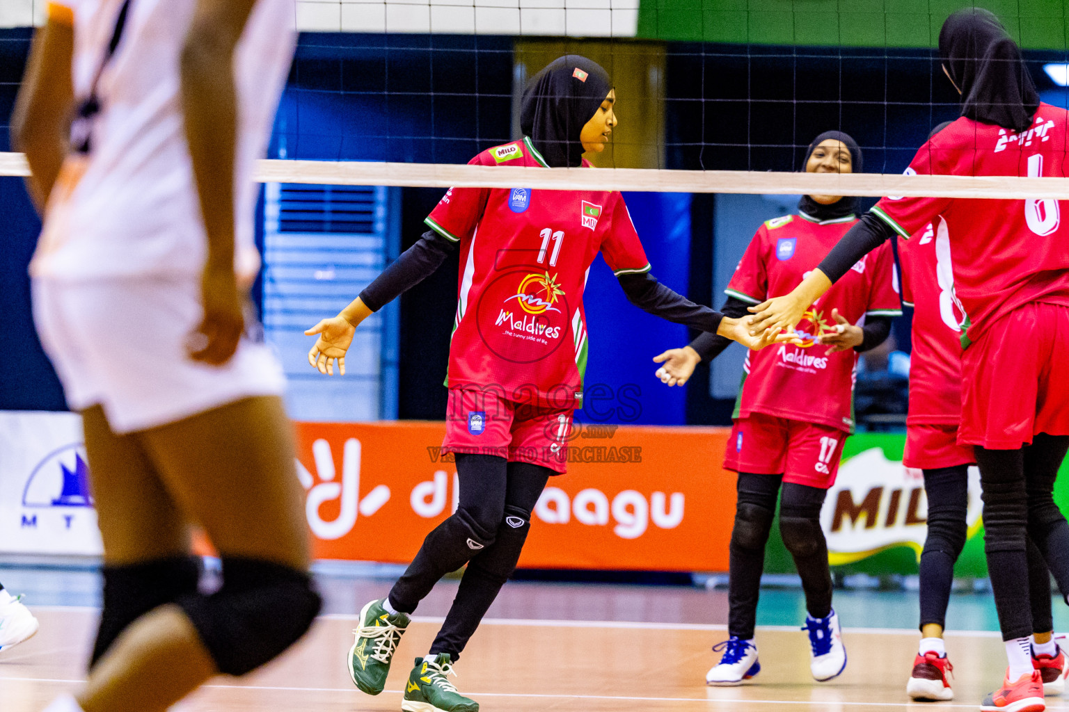 Sri Lanka vs Maldives in Semi Final of CAVA U20 Woman's Volleyball Championship 2024 was held in Social Center, Male', Maldives on 22nd July 2024. Photos: Nausham Waheed / images.mv