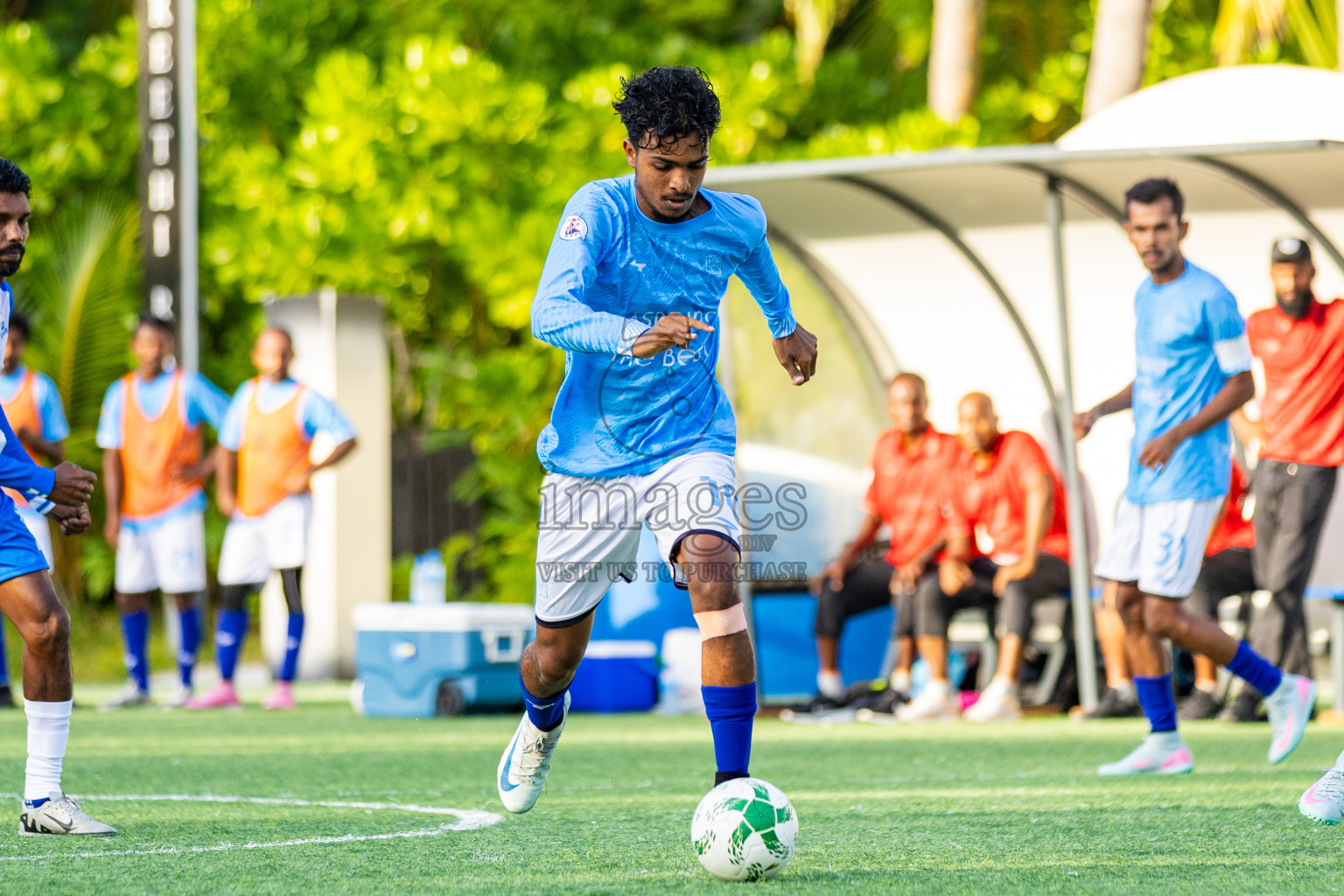 BANDOS Maldives vs SUMMER ISLAND RESORTS in Resort League 2025 (North Male Zone) day 3 was held on Friday, 5th September 2025 in One And Only Reethi Rah Maldives Resort, Photos: Areef Adam / images.mv