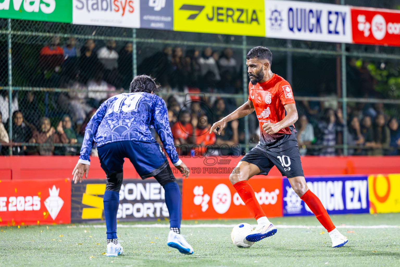 L Gan vs L Mundoo in Atoll Round Final on Day 22 of Golden Futsal Challenge 2025 was held on Sunday , 26th January 2025, in Hulhumale', Maldives.
Photos: Ismail Thoriq / images.mv