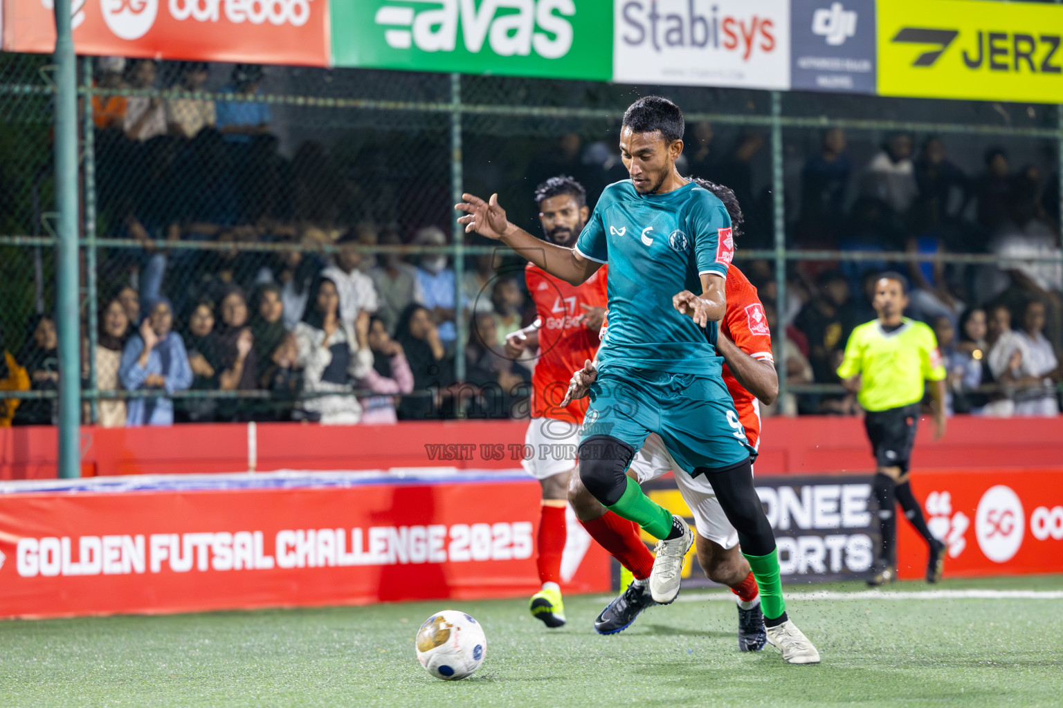 HA Ihavandhoo vs HA Muraidhoo in Day 5 of Golden Futsal Challenge 2025 on Thursday, 9th January 2025, in Hulhumale', Maldives
Photos: Ismail Thoriq / images.mv