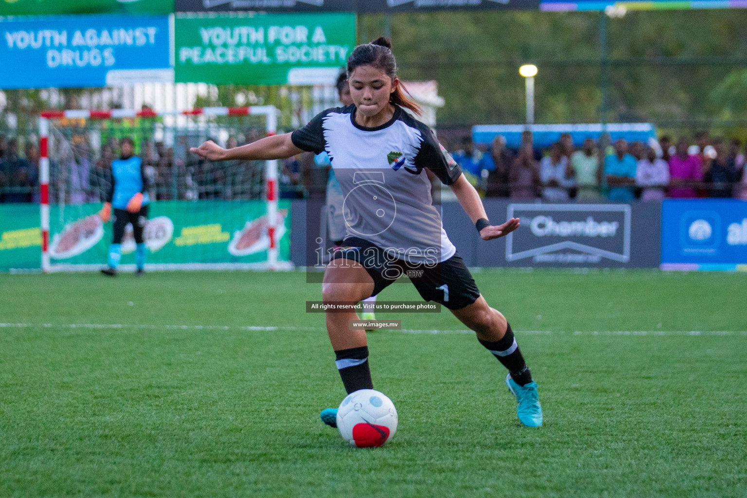 MPL vs DSC in Eighteen Thirty Women's Futsal Fiesta 2022 was held in Hulhumale', Maldives on Monday, 17th October 2022. Photos: Hassan Simah, Mohamed Mahfooz Moosa / images.mv