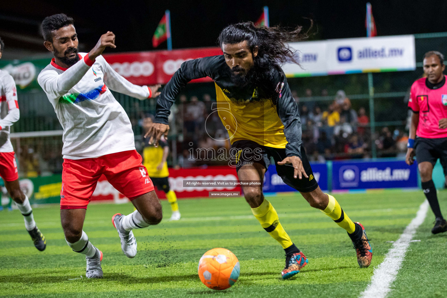 Team FSM Vs Prisons Club in the Semi Finals of Club Maldives 2021 held in Hulhumale, Maldives on 15 December 2021. Photos: Shuu Abdul Sattar / images.mv