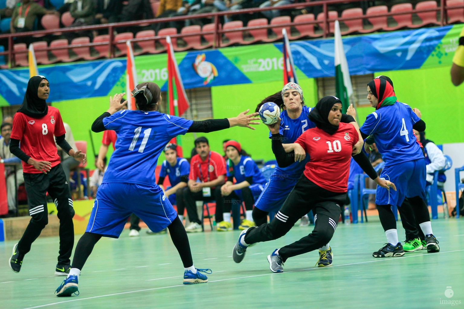 Maldives handball team played against Afghanistan in the group stage matches in the South Asian Games in Guwahati, India, Friday, February. 12, 2016. (Images.mv Photo/ Hussain Sinan).
