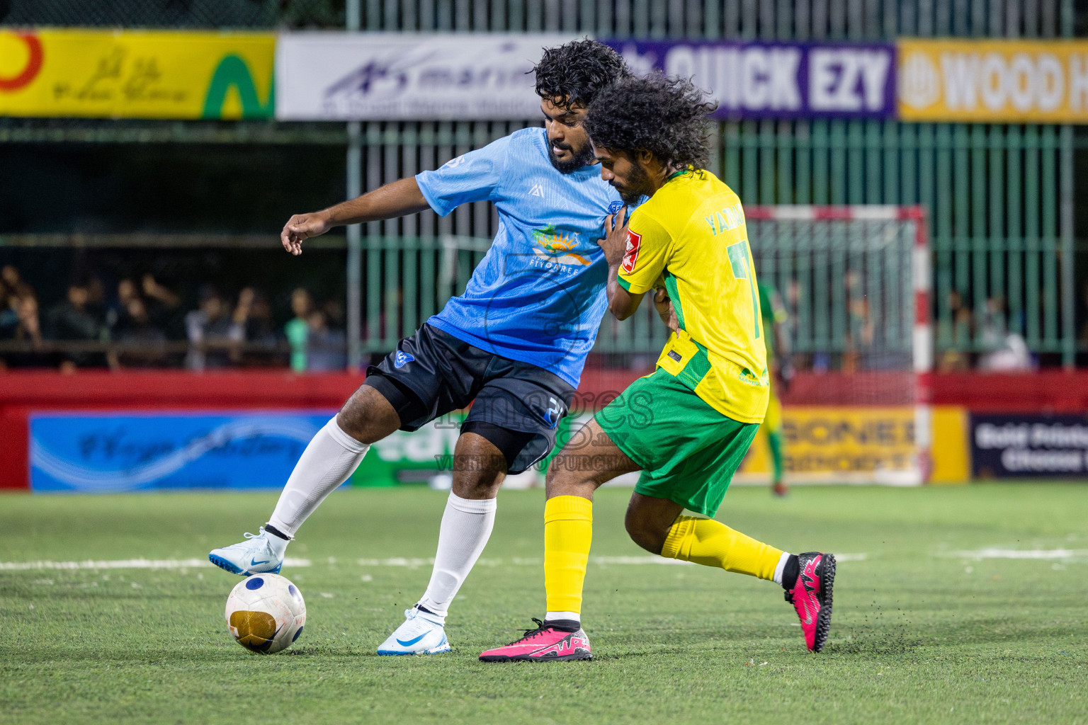 GDh. Fiyoaree VS GDh. Vaadhoo in Day 7 of Golden Futsal Challenge 2025 was held on Saturday, 11th January 2025, in Hulhumale', Maldives Photos: Hassan Simah / images.mv