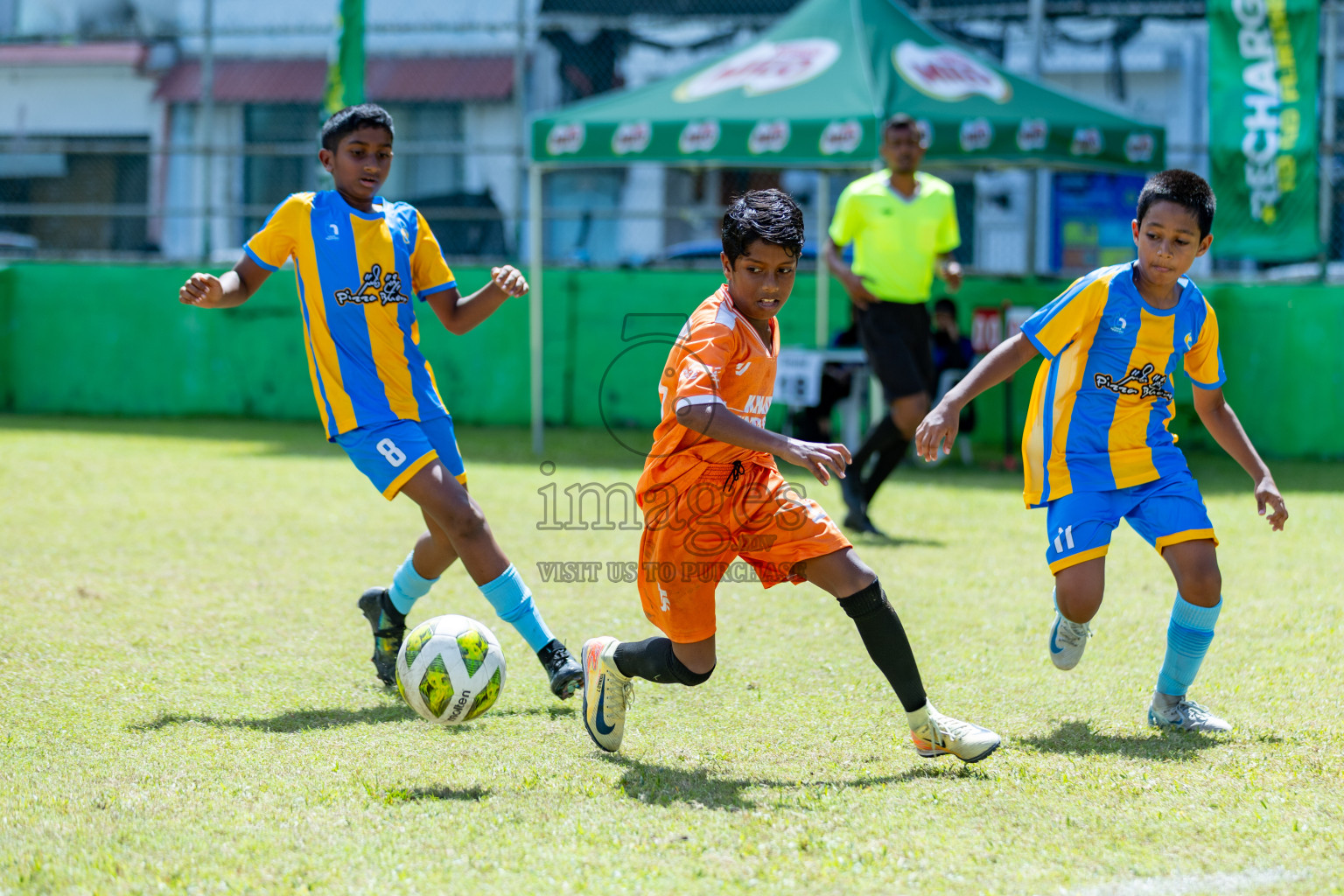 Day 3 of MILO Academy Championship 2025 (U-12) was held at Henveiru Stadium in Male', Maldives on Saturday, 3rd May 2025. 
Photos: Hassan Simah  / images.mv