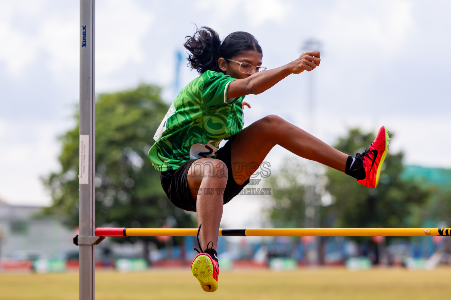 Day 4 of Inter-school Athletics Championship 2025 held in Ekuveni Synthetic Track, Male', Maldives on Thursday, 09th October 2025. Photos by: Nausham Waheed / Images.mv