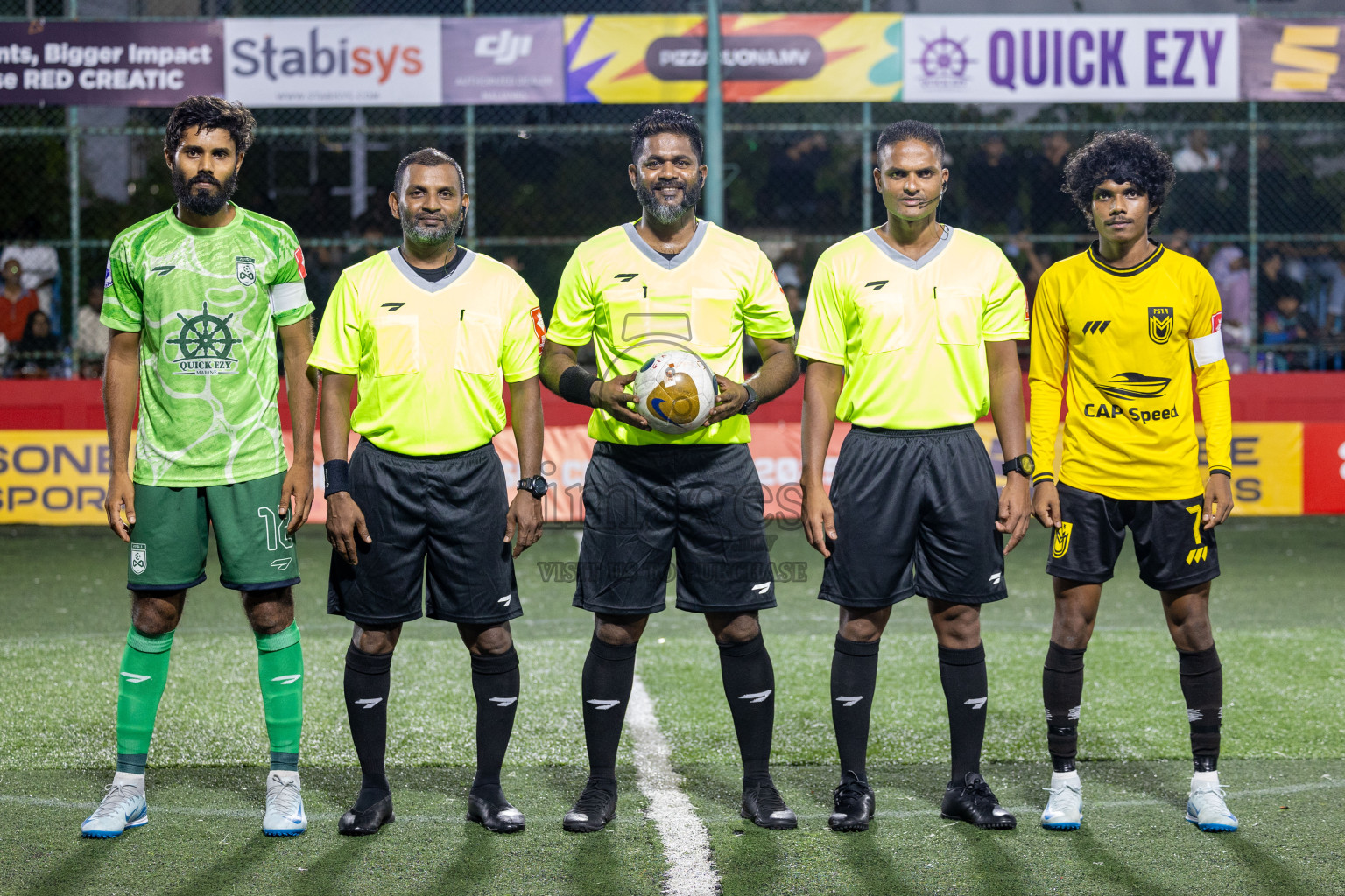 F. Biledhoo VS F. Magoodhoo in Day 7 of Golden Futsal Challenge 2025 was held on Saturday, 11th January 2025, in Hulhumale', Maldives Photos: Hassan Simah / images.mv