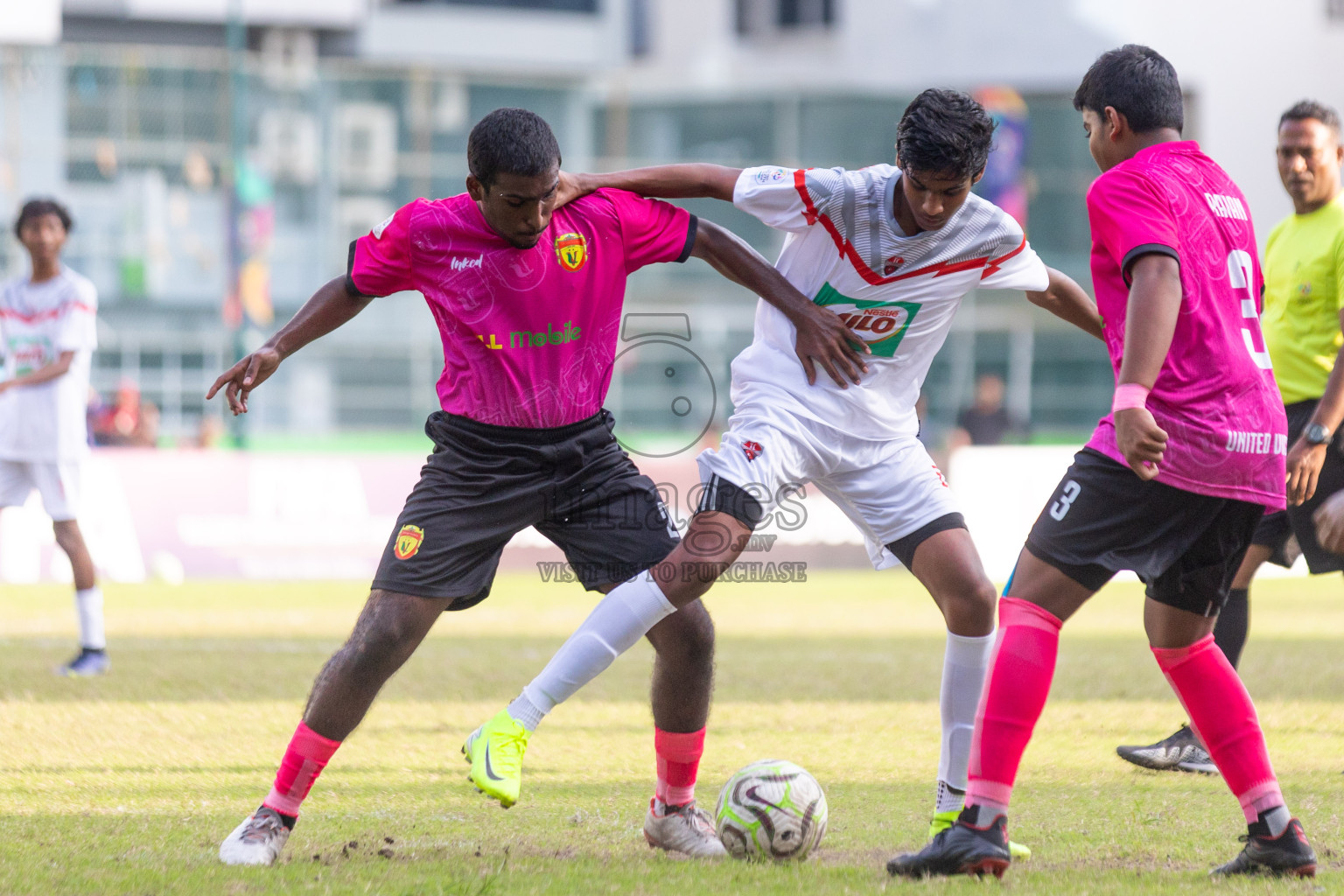 United Victory vs TC Sports Club in Day 7 of Dhivehi Youth League 2024 held at Henveiru Stadium on Sunday, 1st December 2024. Photos: Shuu Abdul Sattar, / Images.mv