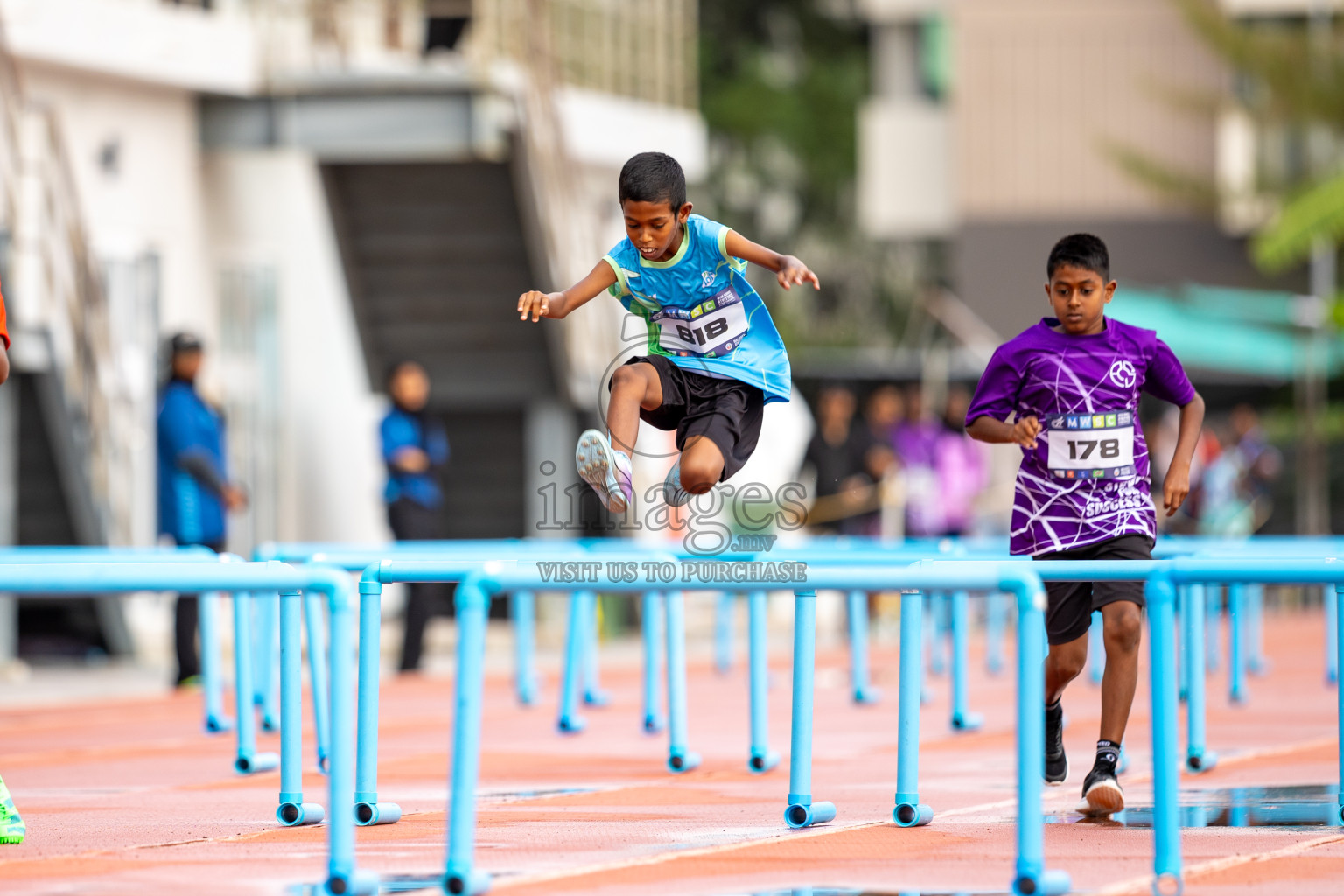 Day 2 of MWSC Interschool Athletics Championships 2024 held in Hulhumale Running Track, Hulhumale, Maldives on Sunday, 10th November 2024.
Photos by: Ismail Thoriq / Images.mv