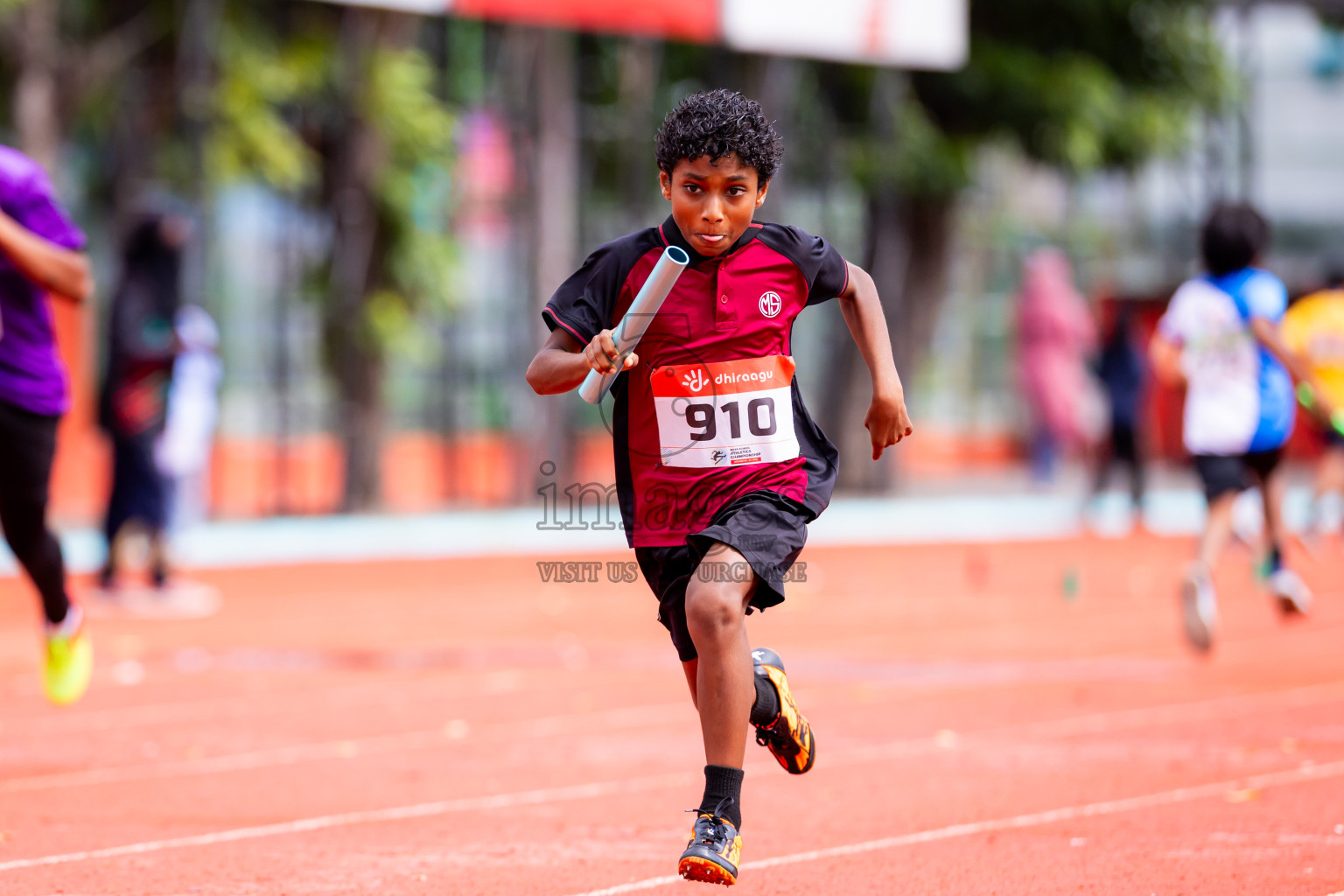 Day 6 of Inter-school Athletics Championship 2025 held in Ekuveni Synthetic Track, Male', Maldives on Sunday, 12th October 2025. Photos by: Nausham Waheed / Images.mv
