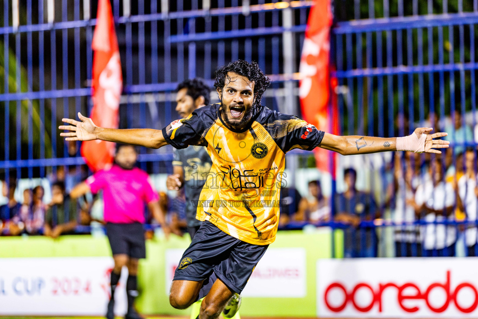 All Wolves vs Afro SC in Day 7 of Eydhafushi Futsal Cup 2024 was held on Sunday , 14th April 2024, in B Eydhafushi, Maldives Photos: Nausham Waheed / images.mv