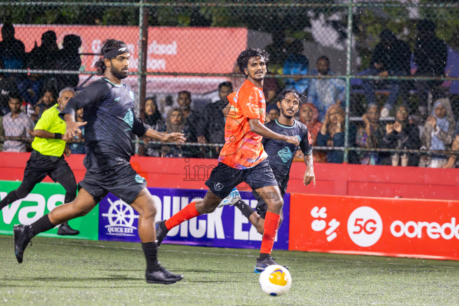 Sh Kanditheemu vs Sh Feydhoo in Day 6 of Golden Futsal Challenge 2025 on Friday, 6th January 2025, in Hulhumale', Maldives
Photos: Ismail Thoriq / images.mv