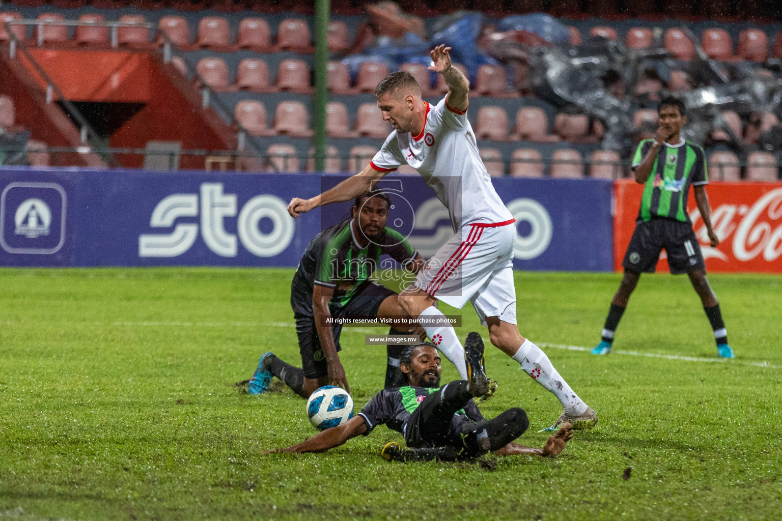 JJ Sports Club vs Buru Sports Club in the 2nd Division 2022 on 18th July 2022, held in National Football Stadium, Male', Maldives Photos: Hassan Simah / Images.mv