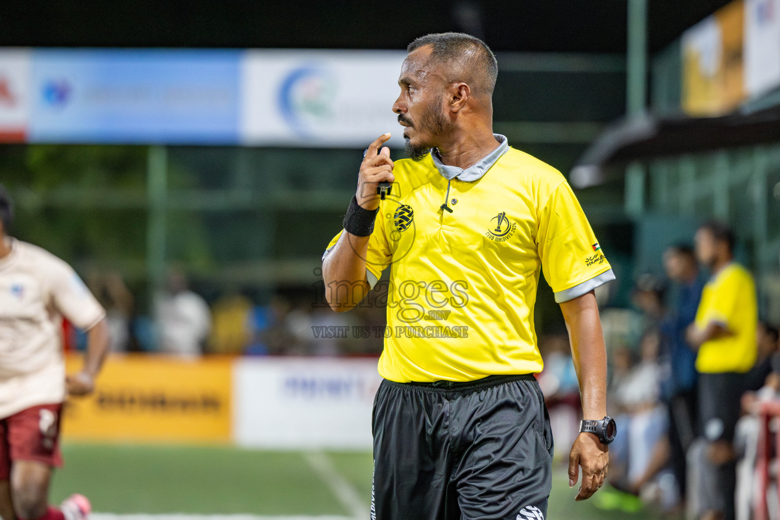 CLUB 220 vs HES CLUB Maldives Classic 2024 held in Rehendi Futsal Ground, Hulhumale', Maldives on Thursday, 12th September 2024. 
Photos: Hassan Simah / images.mv