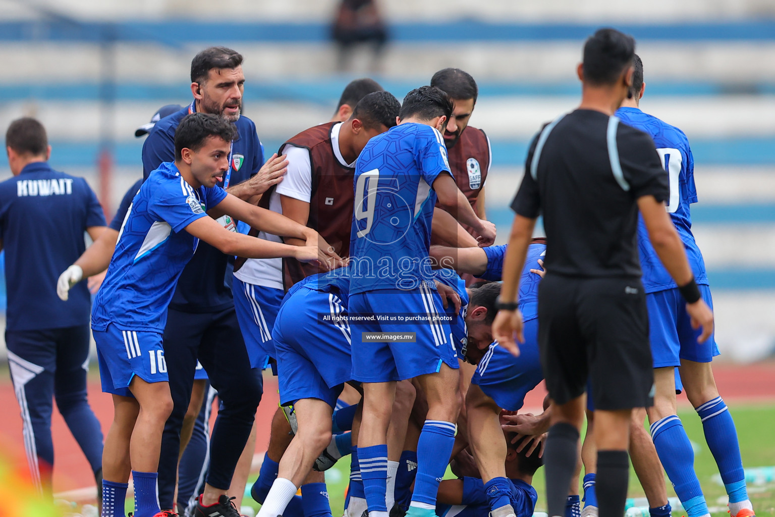 Kuwait vs Bangladesh in the Semi-final of SAFF Championship 2023 held in Sree Kanteerava Stadium, Bengaluru, India, on Saturday, 1st July 2023. Photos: Nausham Waheed, Hassan Simah / images.mv