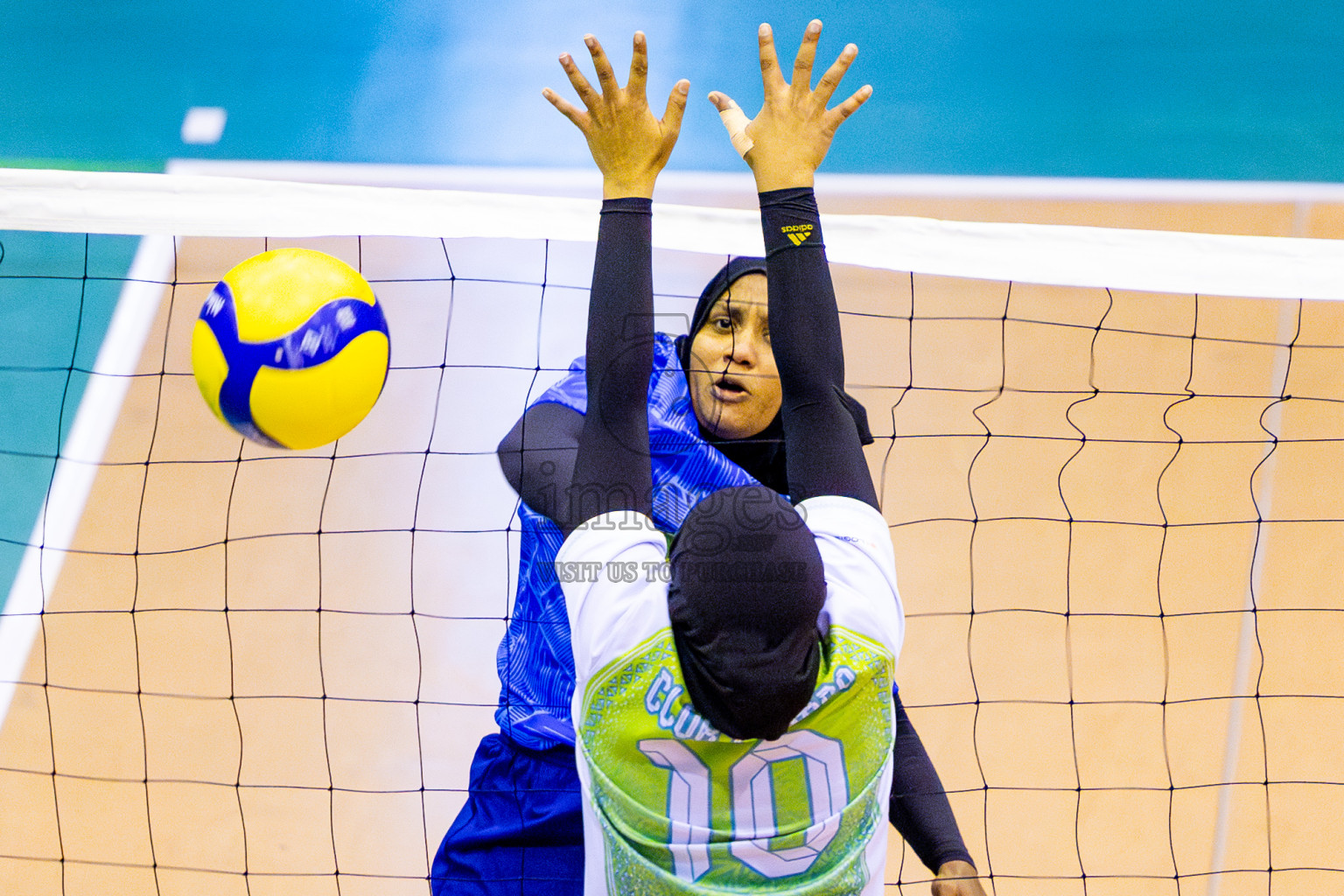 Police Club vs Club Wamco in the Final of Women's Division of National Volleyball League 2025 held in Male', Maldives on Sunday, 27th April 2025 at Social Center Indoor Hall Photos By: Nausham Waheed / images.mv
