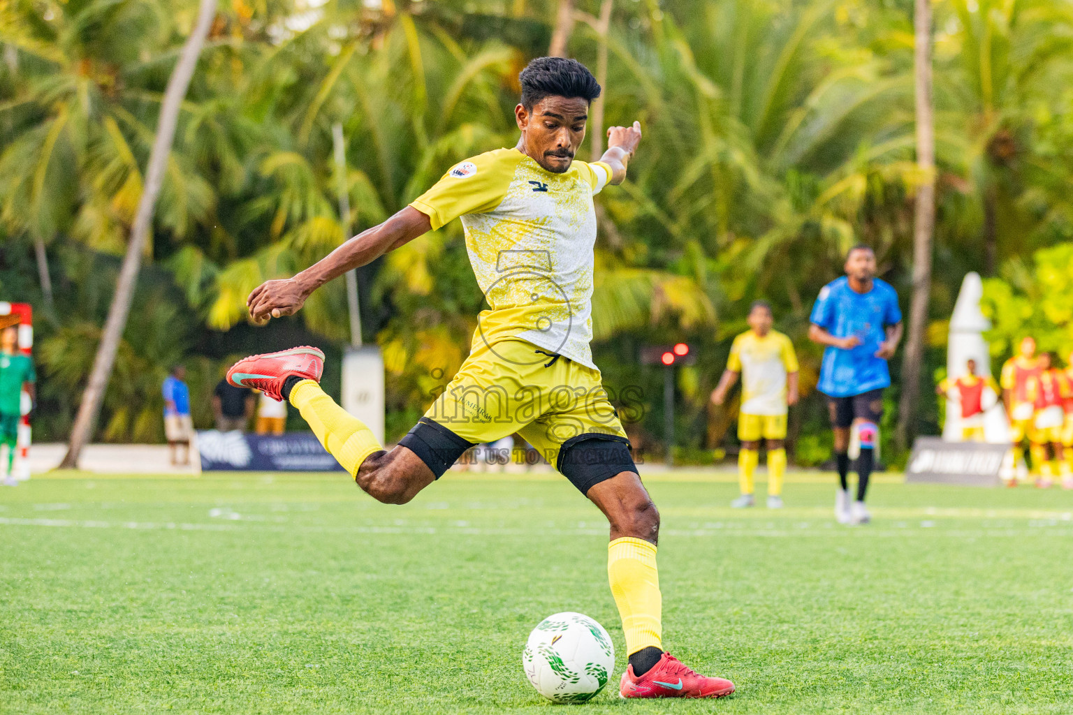Jumeirah Olhaheli vs Taj in Resort League 2025 (North Male Zone) day 12 was held on Sunday, 14th September 2025 in One And Only Reethi Rah Maldives Resort, Photos: Areef Adam / images.mv