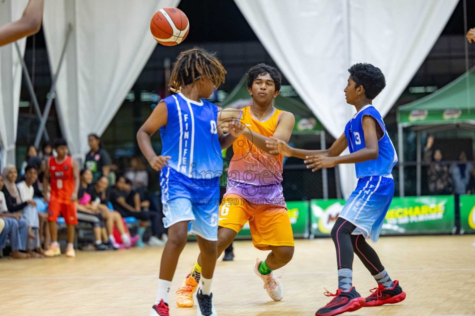 Milo 5 x 5 Junior Challenge 2025 - Basketball tournament held in Basketball Training Center, Male', Maldives on Thursday, 09th October 2025. 
Photo by: Hassan Simah / Images.mv