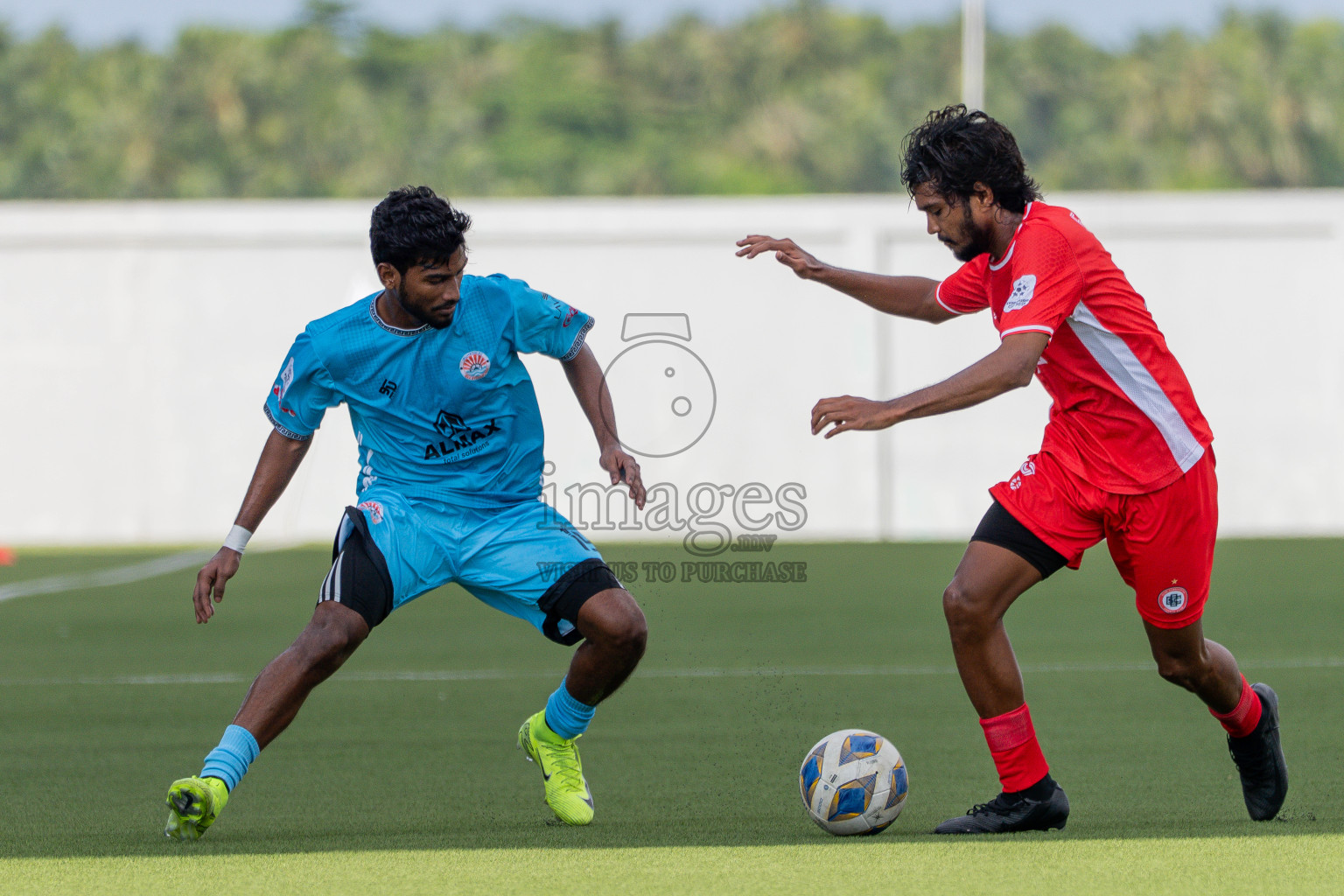 Semi Finals Match 01 Irumathi FC VS CC Sports Club in Day 7 of Eydhafushi Cup 2025 held in Eydhafushi Football Stadium at B. Eydhafushi, Maldives on Friday, 12th September 2025. Photos: Arif Rasheed / images.mv