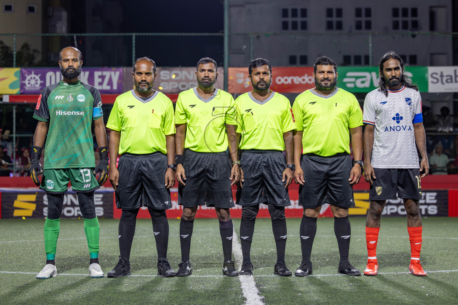 Kuda Huvadhoo vs Mulak in zone round on Day 29 of Golden Futsal Challenge 2025 was held on Sunday , 2nd February 2025, in Hulhumale', Maldives. Photos: Shuu Abdul Sattar / images.mv