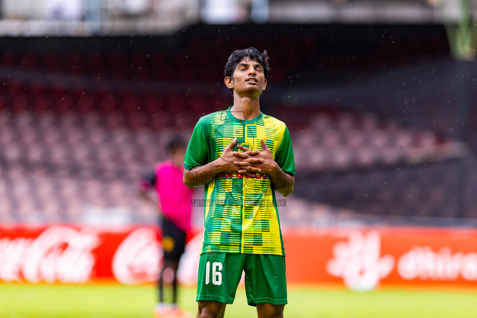 Maziya SRC vs United Victory in Day 6 of Under 19 Youth Championship 2024 was held at National Stadium in Male', Maldives on Tuesday, 24th June 2024. Photos: Nausham Waheed / images.mv