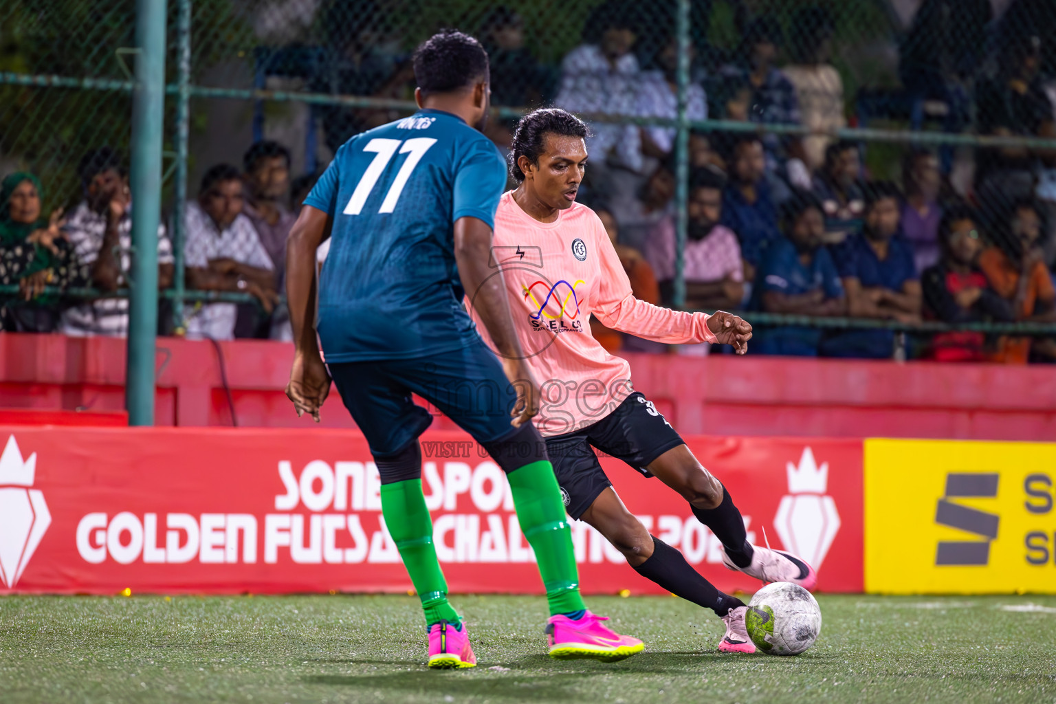 K Gulhi VS K Guraidhoo in Day 25 of Golden Futsal Challenge 2024 was held on Thursday , 8th February 2024 in Hulhumale', Maldives
Photos: Ismail Thoriq / images.mv