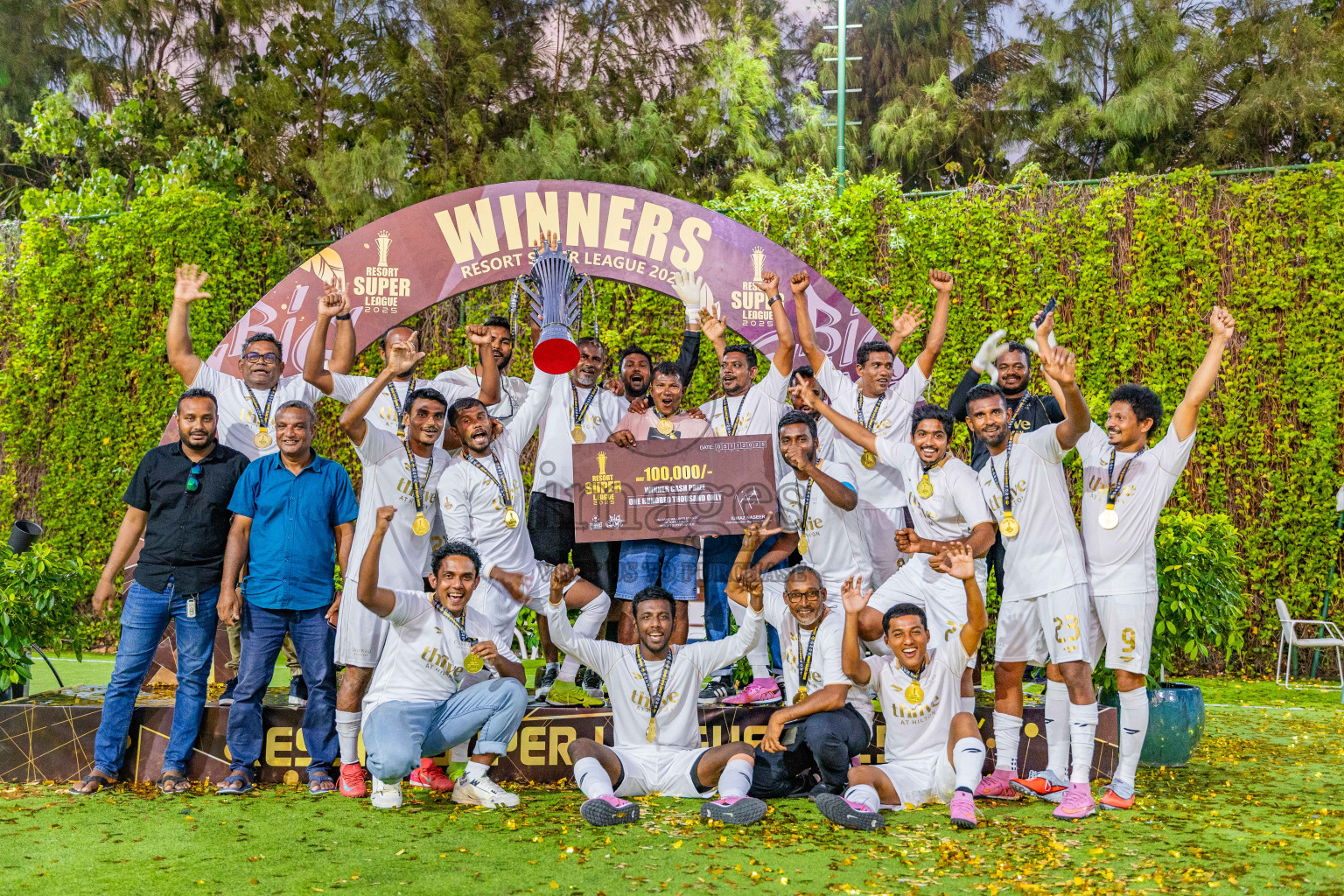 Conrad Maldives vs Joali Maldives in the Final of Resort Super League 2025 was held on Wednesday, 5th November 2025 in Jumeirah Olhaheli Island Maldives, Photos: Areef Adam / images.mv