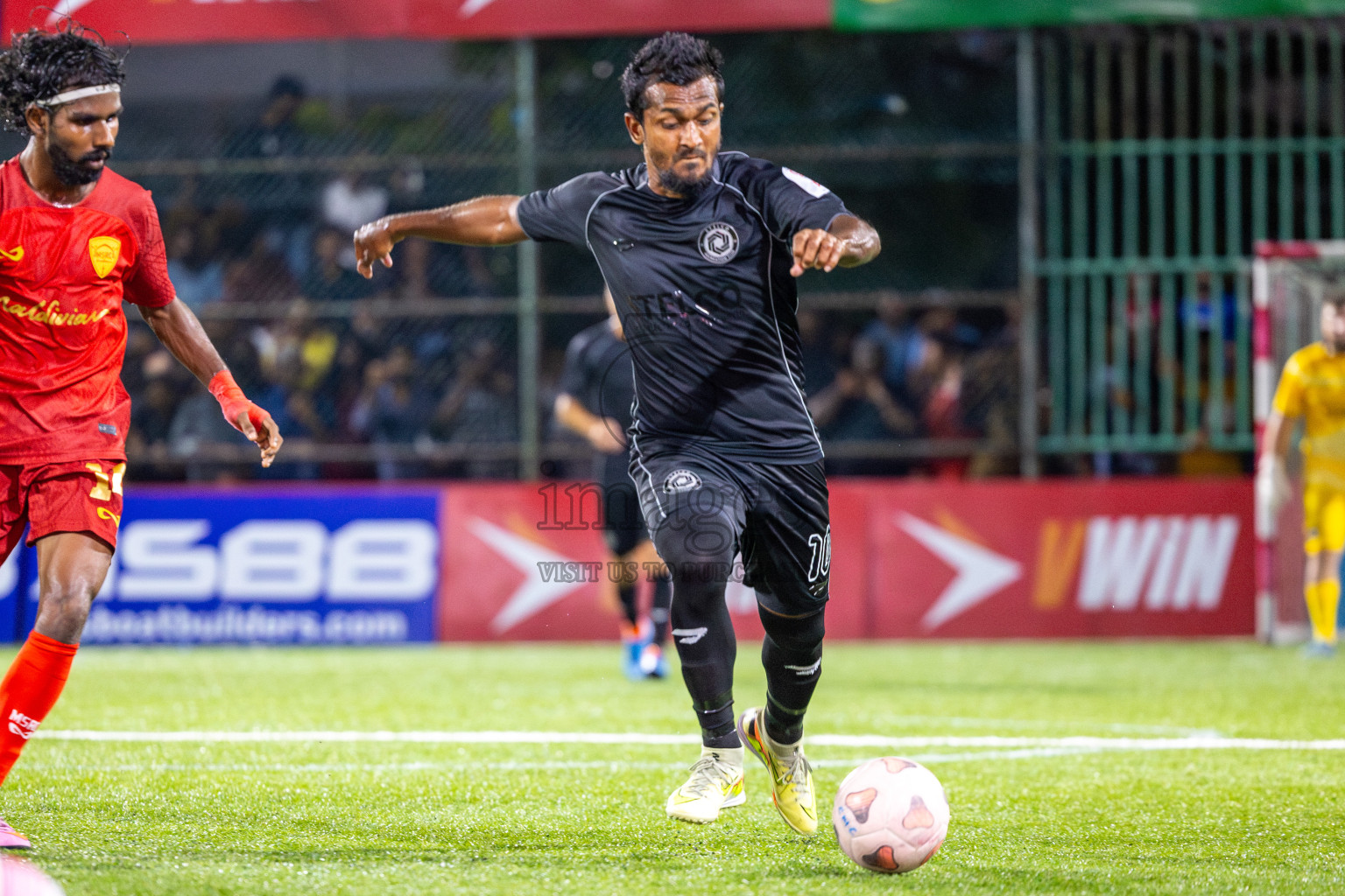 Maldivian vs STELCO in the Quarter Finals of Club Maldives Cup 2025 was held in Rehendhi Futsal Ground, Hulhumale', Maldives on Friday, 17th October 2025. Photos: Ismail Thoriq / images.mv