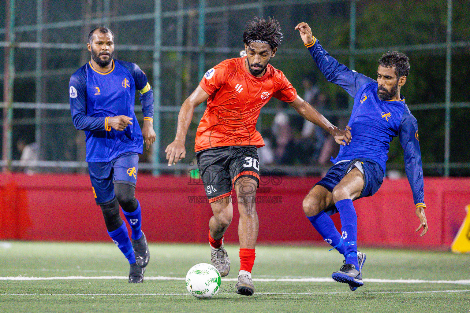 Customs RC vs Club Aasandha in Day 1 of Office League 2025 was held on Wednesday, 16th April 2025 in Hulhumale', Maldives.
Photos: Ismail Thoriq / images.mv