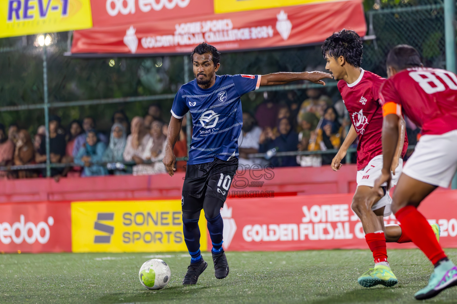 K Gaafaru vs K Kaashidhoo on Day 34 of Golden Futsal Challenge 2024 was held on Monday, 19th February 2024, in Hulhumale', Maldives
Photos: Ismail Thoriq / images.mv