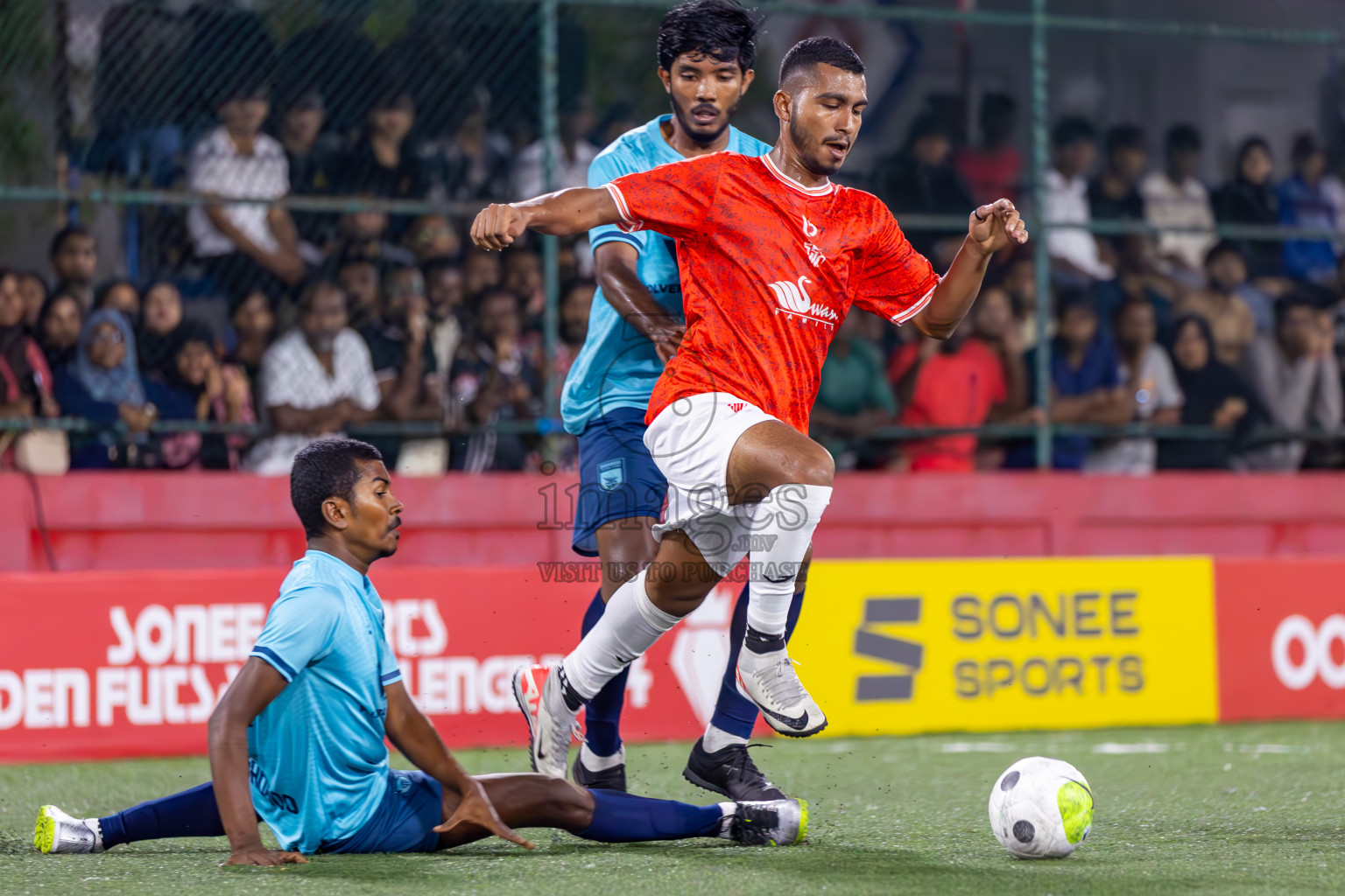 HA Utheemu vs HA Dhidhdhoo on Day 37 of Golden Futsal Challenge 2024 was held on Thursday, 22nd February 2024, in Hulhumale', Maldives
Photos: Ismail Thoriq / images.mv