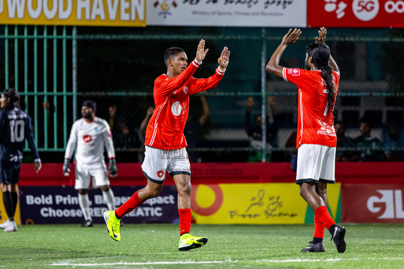 Th Kandoodhoo vs Th Gaadhiffushi in Day 10 of Golden Futsal Challenge 2025 was held on Tuesday, 14th January 2025, in Hulhumale', Maldives Photos: Nausham Waheed / images.mv