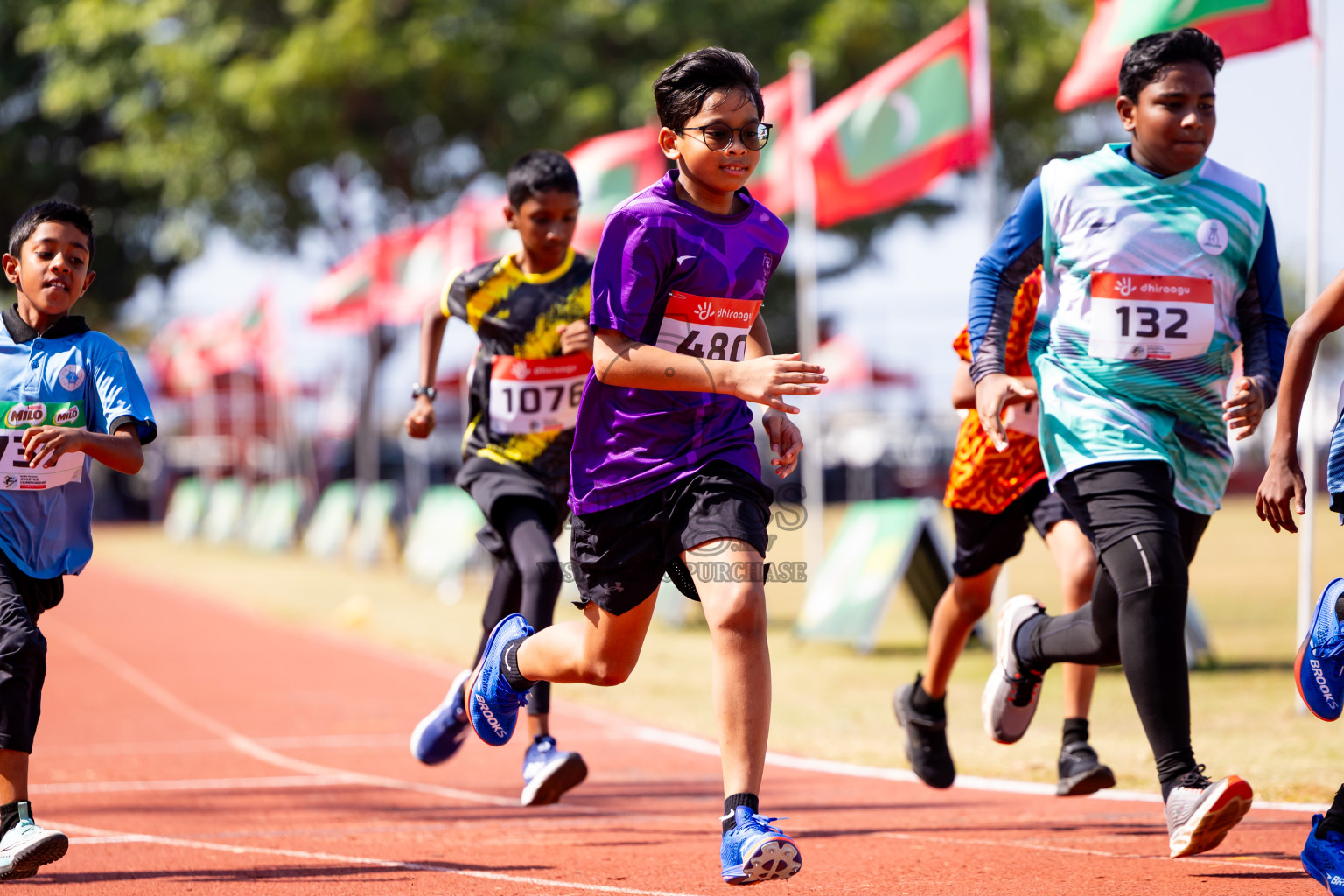 Day 3 of Inter-school Athletics Championship 2025 held in Ekuveni Synthetic Track, Male', Maldives on Wednesday, 08th October 2025. Photos by: Nausham Waheed / Images.mv
